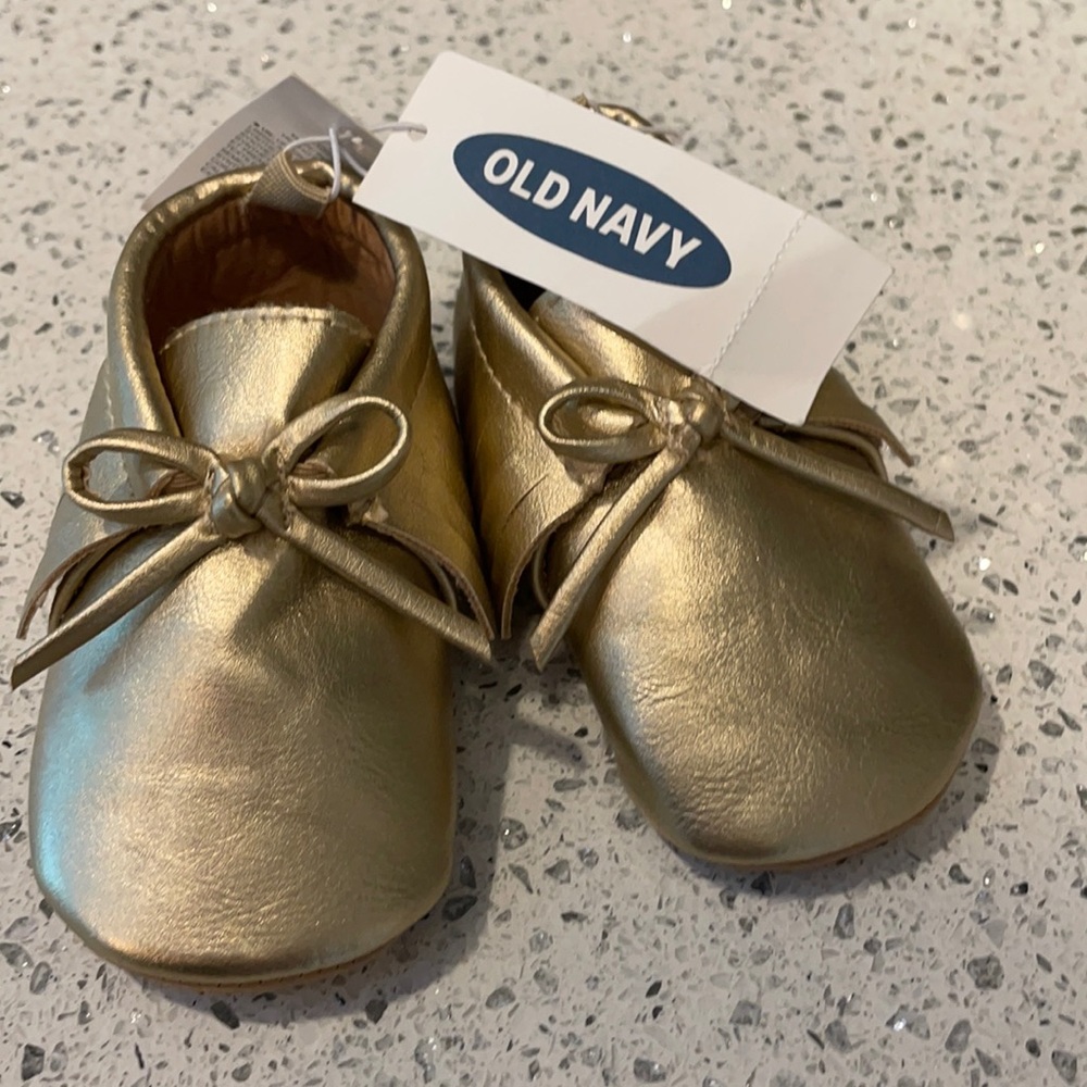 Old navy gold slip on baby shoes